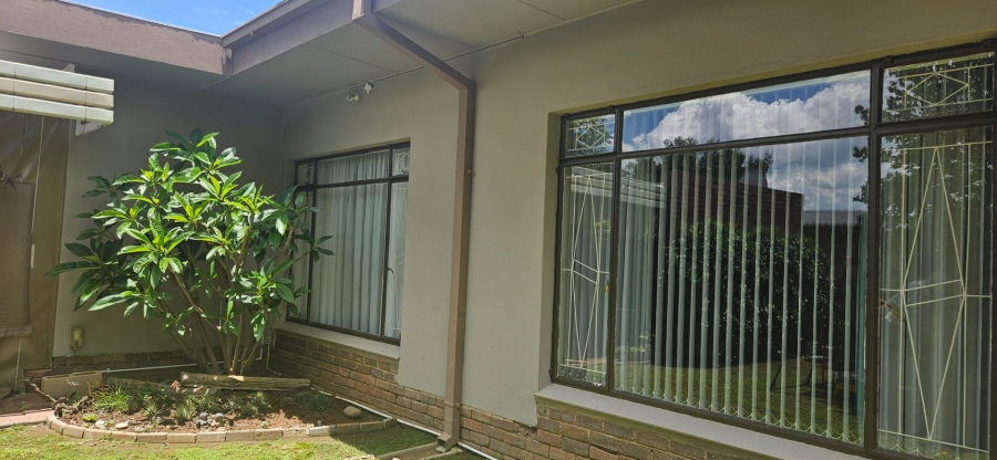 4 Bedroom Property for Sale in Fichardt Park Free State